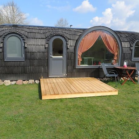Bettis - Uebernachten Im Iglu-Tinyhaus Tostedt  Buitenkant foto
