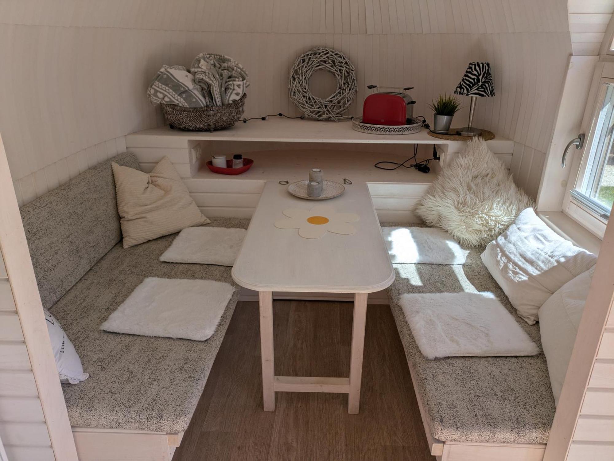 Bettis - Uebernachten Im Iglu-Tinyhaus Tostedt  Buitenkant foto